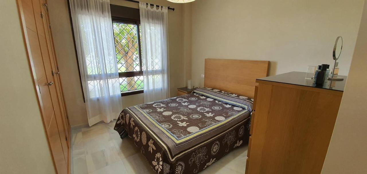Apartamento CIUDAD DE ROTA Rota Exterior foto